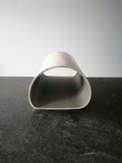   Cachette pondoir neuf pour Axolotls 