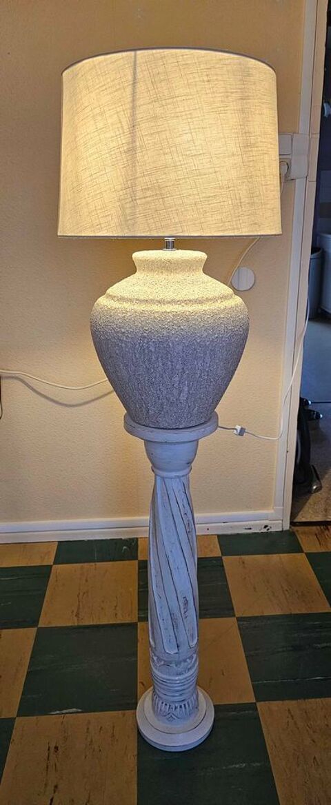 Colonne+avec+sa+lampe 60 Morhange (57)