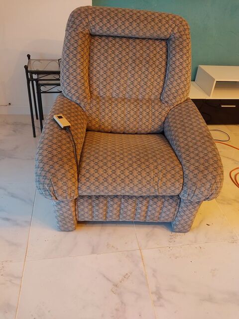 Fauteuil de relaxation electrique 55 Cagnes-sur-Mer (06)
