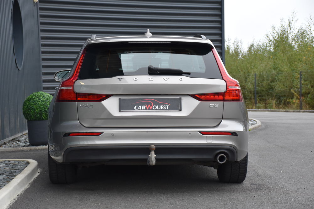 V60 D3 AdBlue 150 ch Geartronic 8 Momentum 2019 occasion 56300 Pontivy