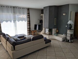  Maison � vendre 7 pi�ces 186 m� Saint-jean-de-v�das