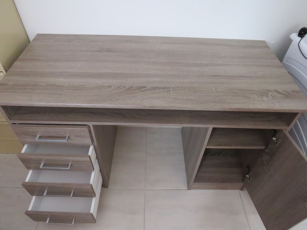 Bureau d'ordinateur Meubles