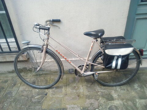 V�lo de ville Peugeot femme 110 Paris 5 (75)
