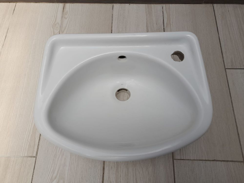 lavabo mural blanc pour wc Bricolage