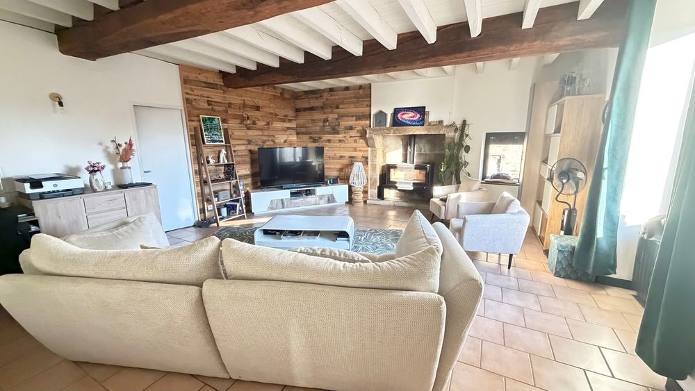 Vente Maison Maison familiale-5 chambres avec terrain entièrement clos Courlay