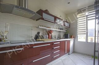  Maison � vendre 9 pi�ces 210 m�