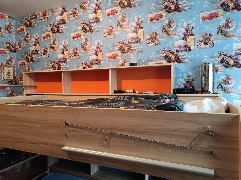 LITS SUPERPOSES POUR ENFANT Mobilier enfants