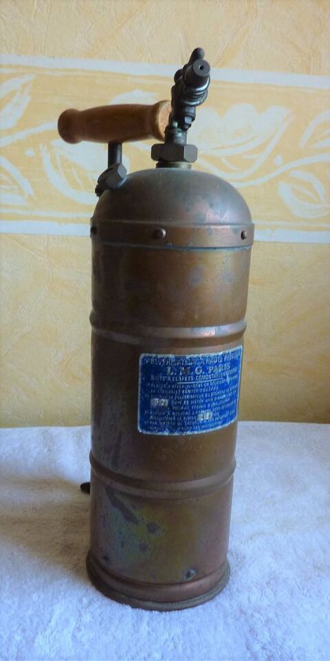 Pulvrisateur  haute pression en cuivre rouge vintage 35 Orsay (91)