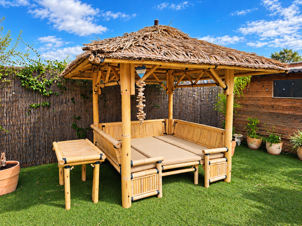 Paillote / Gazebo balinais en bambou ? Ensemble complet Meubles