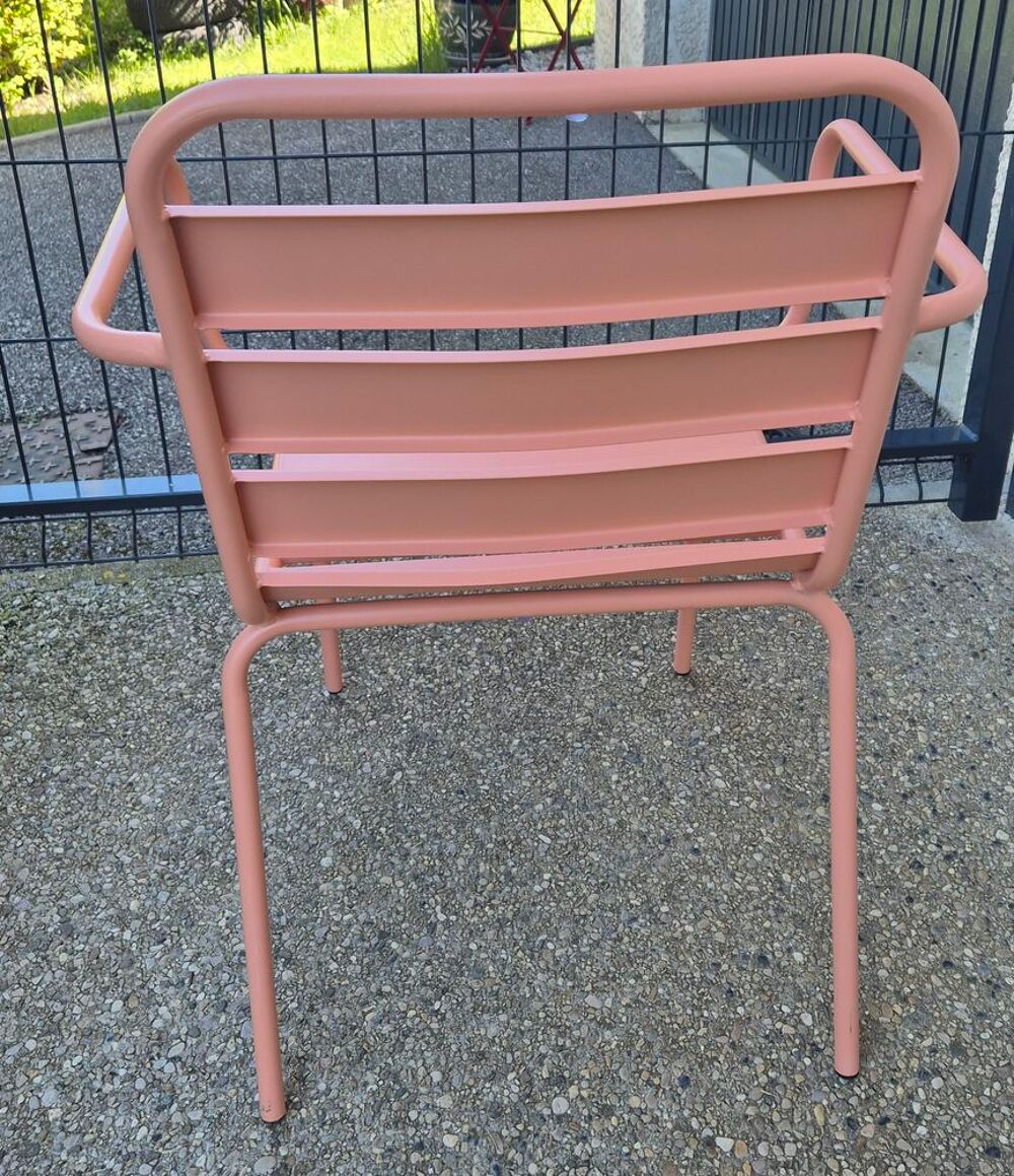 Lots de 4 fauteuils de jardin en m&eacute;tal/ Couleur Saumon Jardin