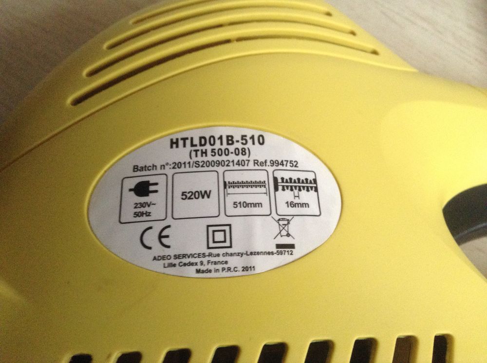 Taille haie &eacute;lectrique &eacute;tat neuf Jardin