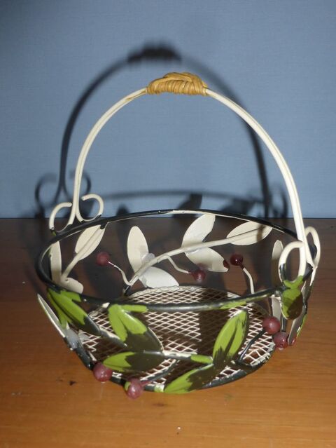 PETIT PANIER m�tal 2 Doussard (74)
