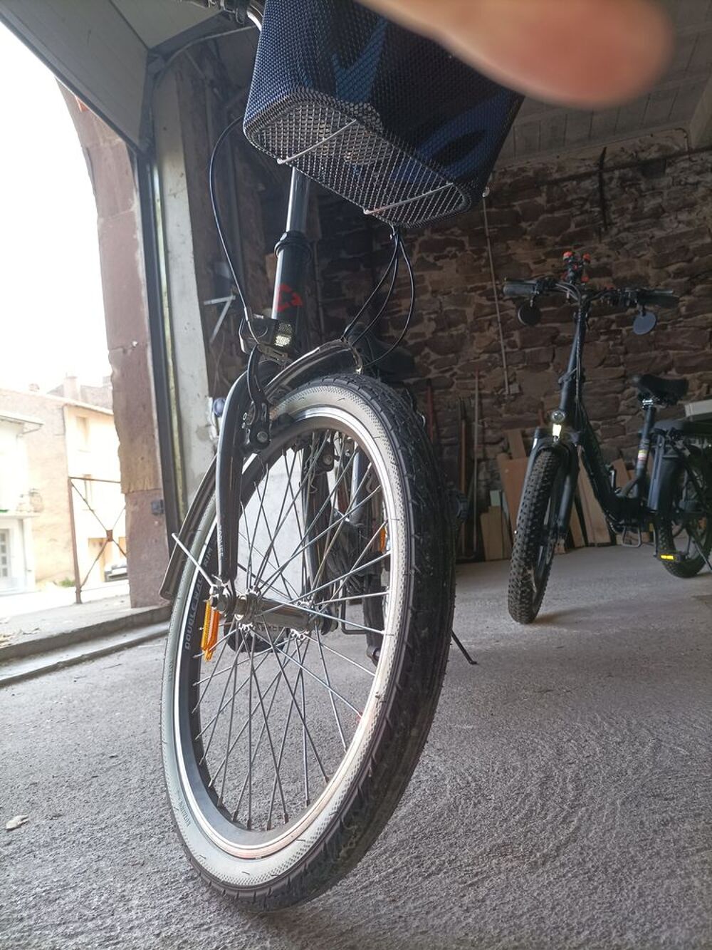 Velo PLIANT &agrave; assistance &eacute;lectrique 20' Vélos