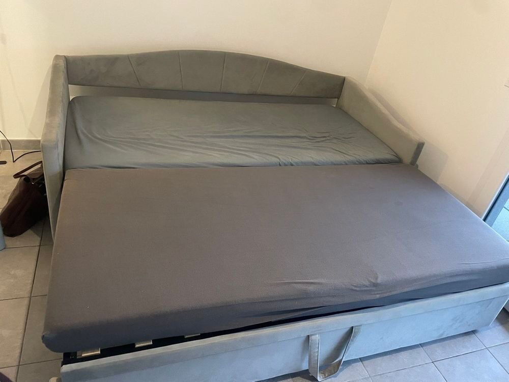 Lit gigogne 90/180x200 + 2 matelas 90x200 €" tr&egrave;s bon &eacute;tat Meubles