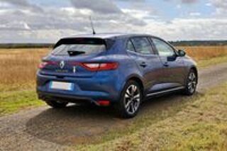 Megane IV M&eacute;gane IV Berline TCe 140 EDC FAP Intens 2019 occasion 86440 Mign&eacute;-Auxances