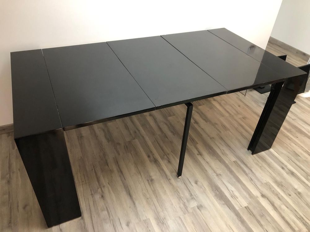 Console extensible IKEA noire laqu&eacute;e €" Table jusqu'&agrave; 195 cm Meubles