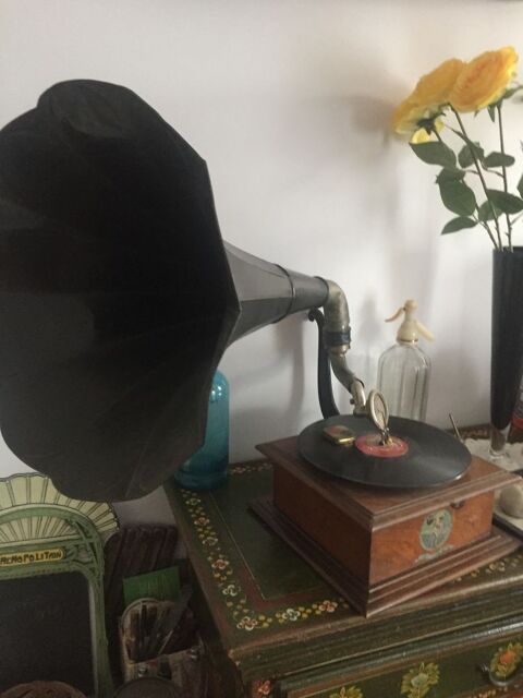 phonographe  modle Pathephone N9
0 Morsang-sur-Orge (91)