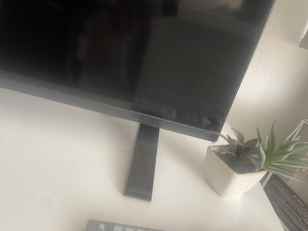 Tv Toshiba 127cm neuve urgente vendu moiti&eacute; prix Photos/Video/TV