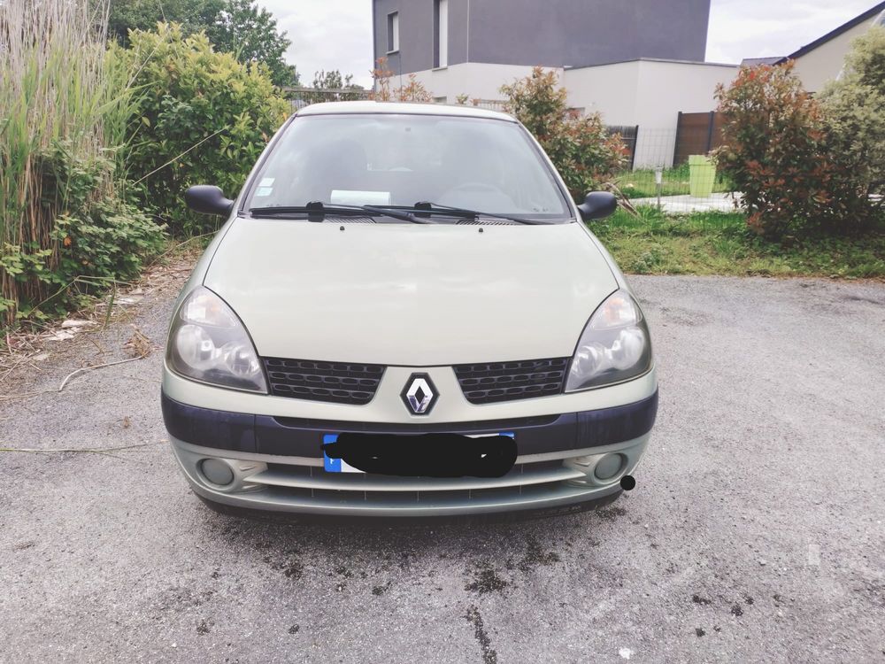 Clio II Clio 1.2i Authentique 2003 occasion 35000 Rennes