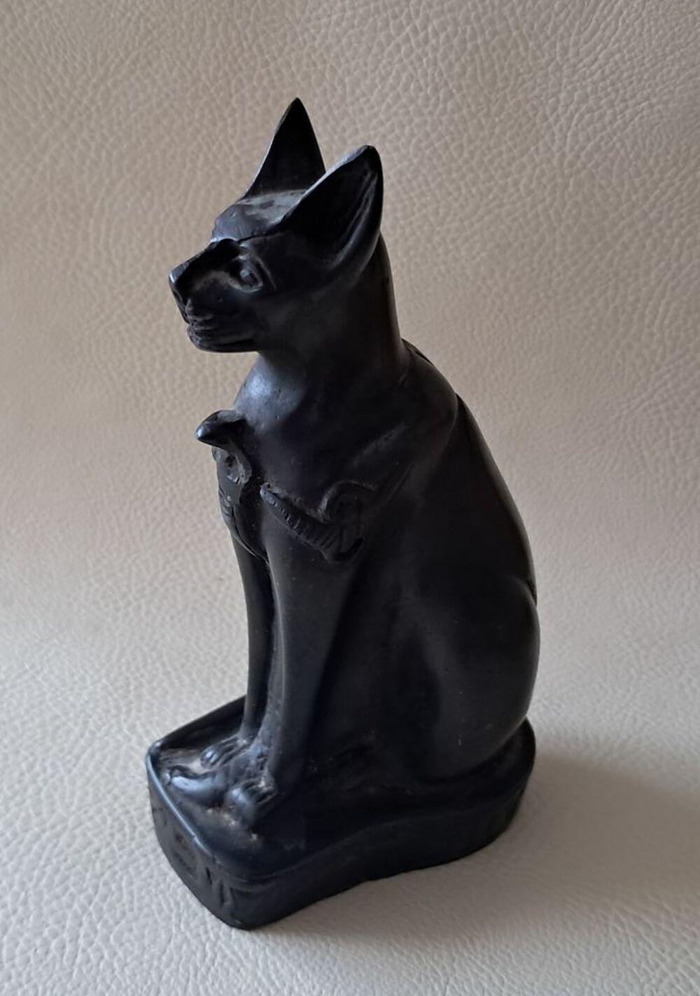 statue figurine bibelot d&eacute;coratif de chat &eacute;gyptien en r&eacute;sine Décoration