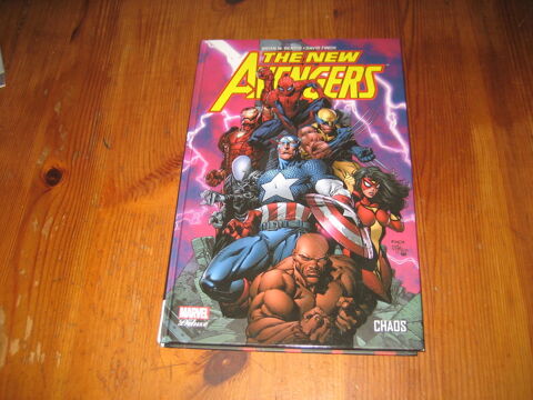 THE NEW AVENGERS 1 chaos MARVEL DELUXE PANINI comics 17 C�zy (89)