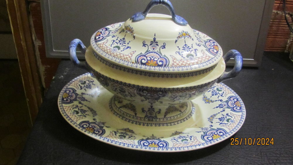 soupi&egrave;re faience de Gien Décoration