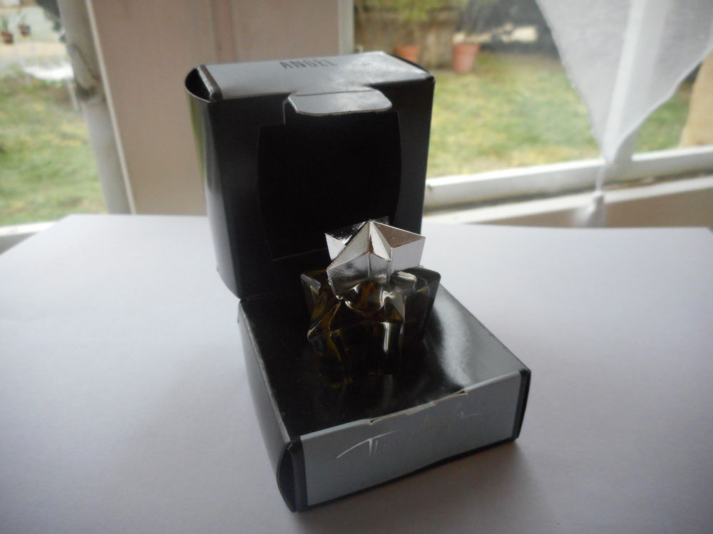miniature de parfum Mugler 