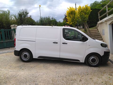 Peugeot Expert EXPERT CA STANDARD 1.5 BLUEHDI 120 S&S BVM6 FIXE PRO 2022 occasion Vanosc 07690