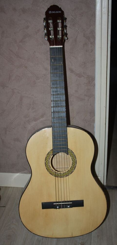 GUITARE 25 Mours (95)