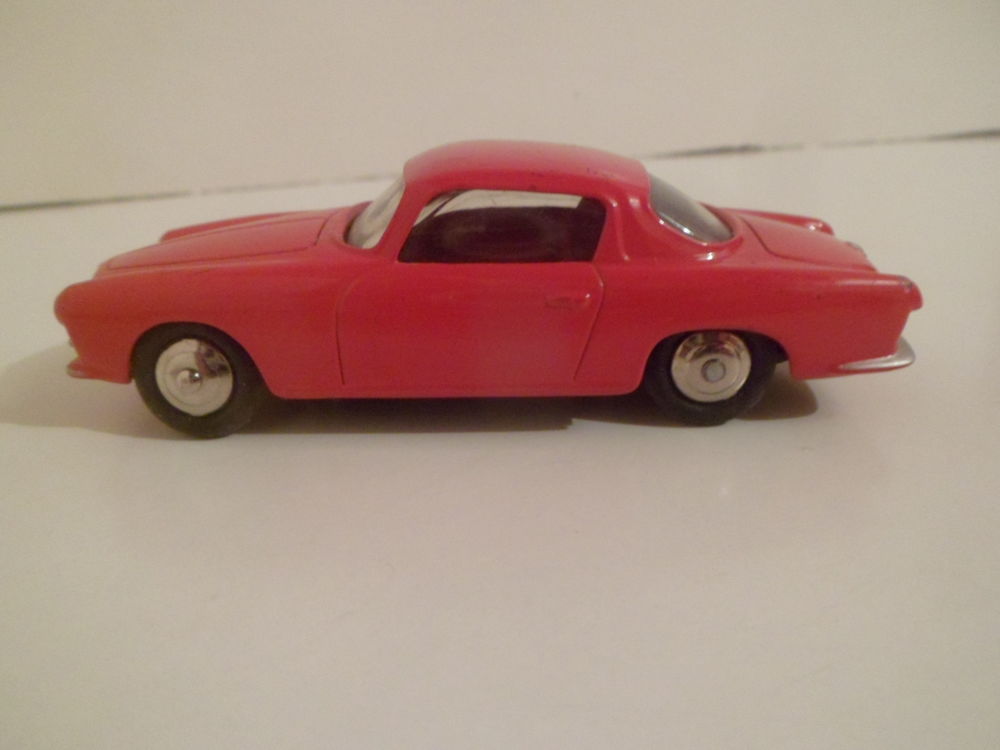 ALFA ROMEO 1900 SPRINT ? 1/43 DINKY ATLAS voiture miniature 