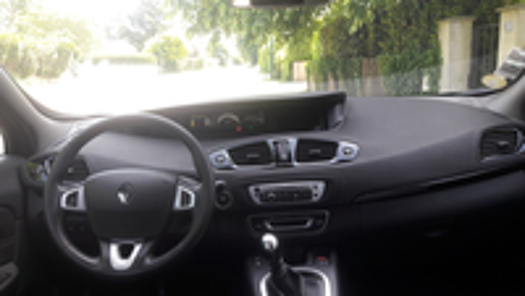 Sc&eacute;nic III Scenic III dCi 110 FAP eco2 Bose Energy 2012 occasion 64450 Th&egrave;ze