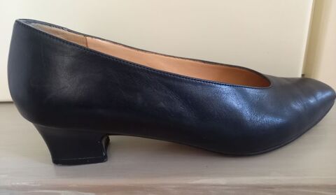 chaussures femme style escarpins Rousset (13)