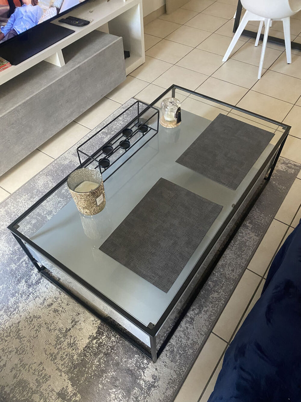 Table basse salon plateau en verre structure m&eacute;tal 2 tiroirs Meubles
