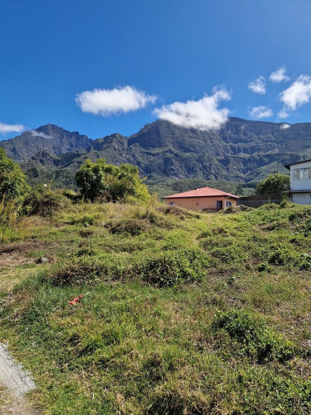 Vente Terrain ORPI  - CILAOS TERRAIN DE 827M² Cilaos