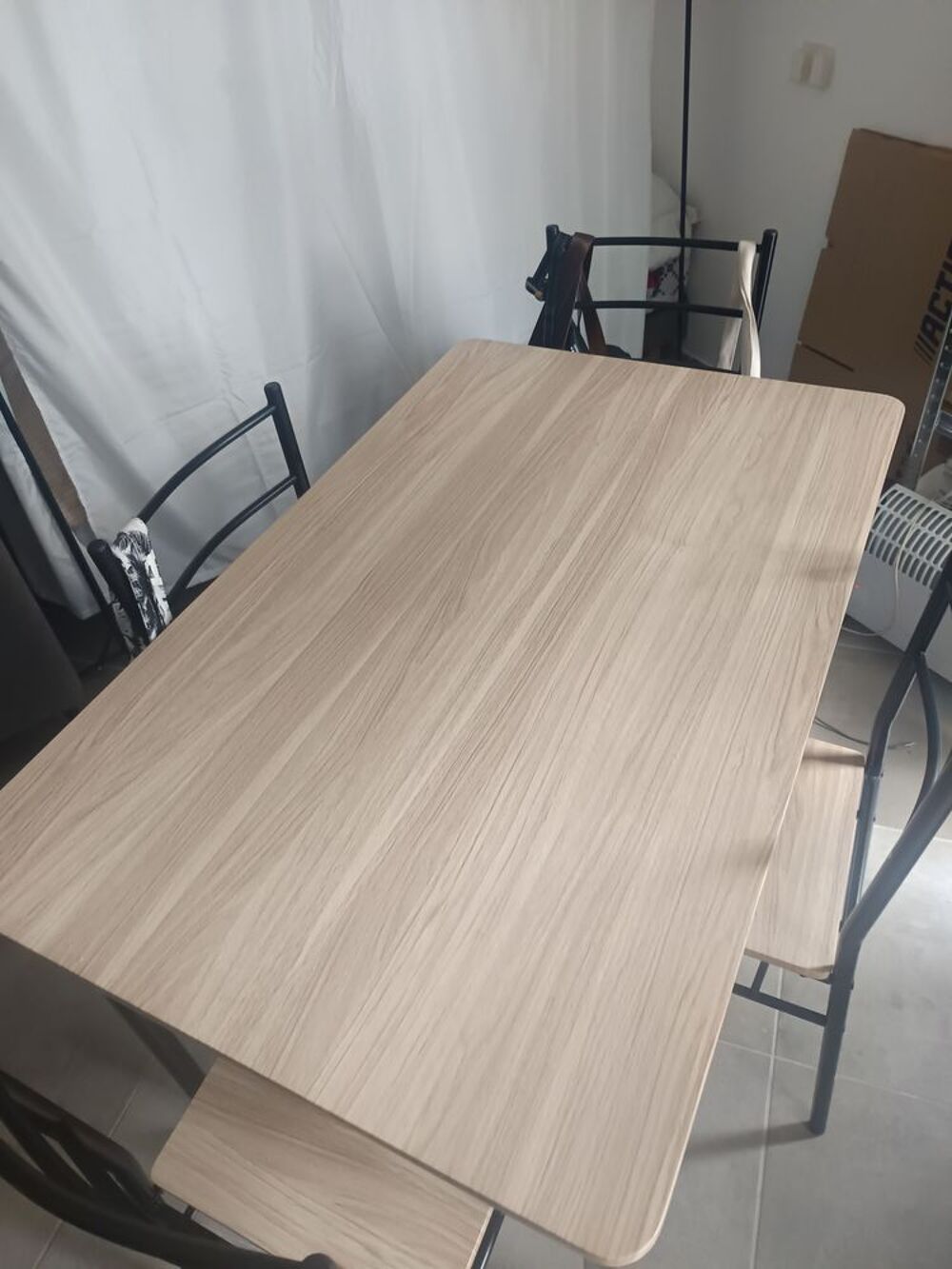 Ensemble table &agrave; manger Meubles