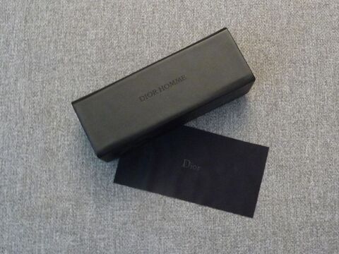 Etui à Lunettes Rigide Rectangle Noir dans Boite- Dior Homme 40 Paris 15 (75)