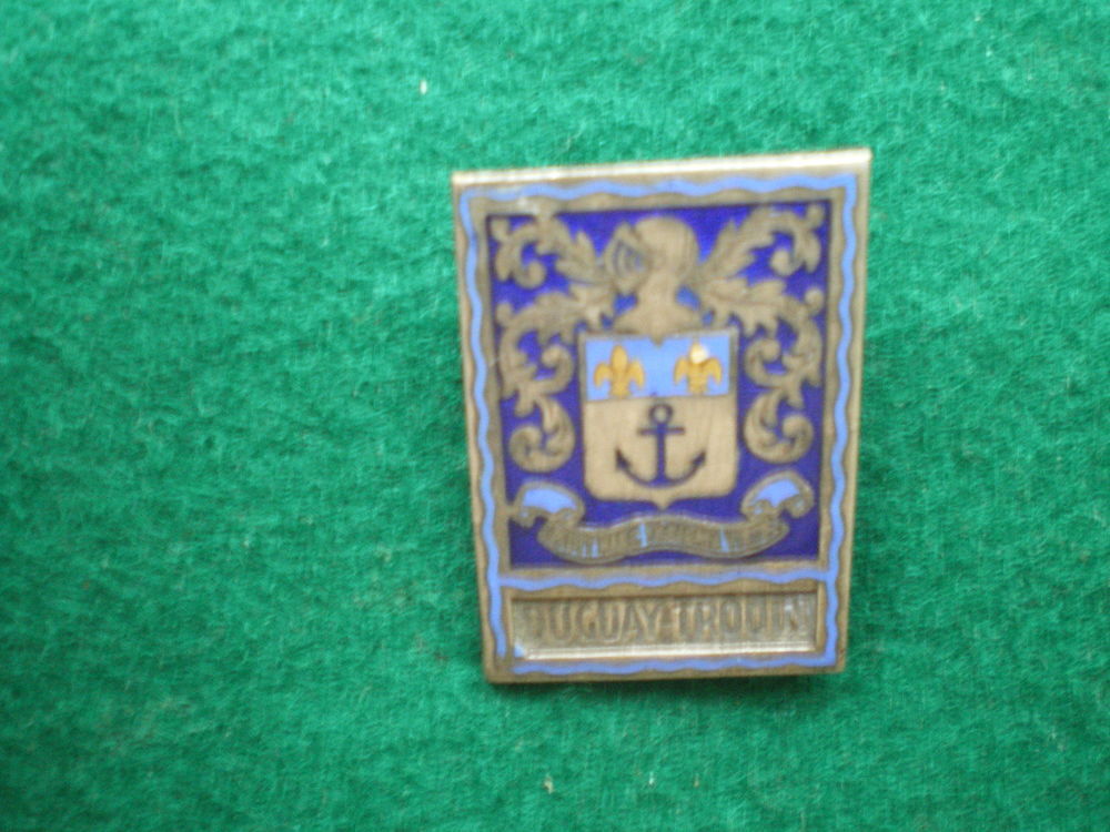 Insigne de Marine - Croiseur Duguay-Trouin. 