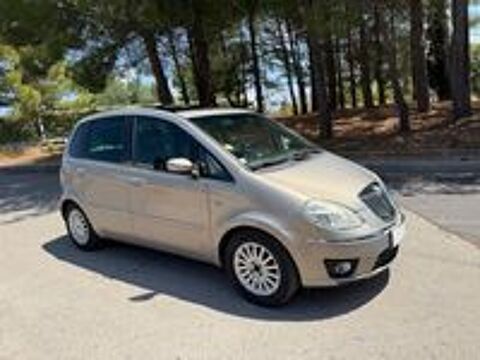 Musa 1.3 Multijet 16v 90 ch Platino 2009 occasion 34690 Fabr&egrave;gues