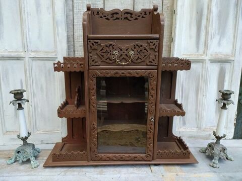 Ancienne Armoire Murale tagre Bois Chantourn XIXme 
1 Loches (37)