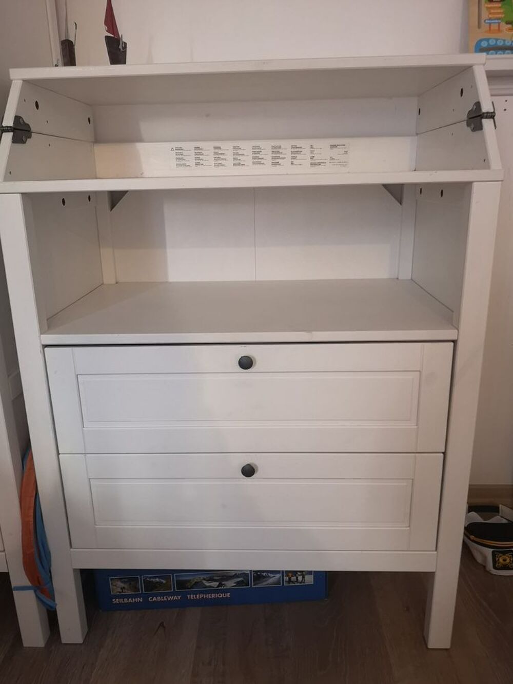 , armoire et commode &agrave; langer Mobilier enfants