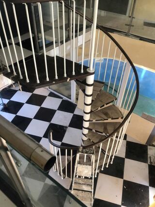  Loft � vendre 8 pi�ces 300 m�