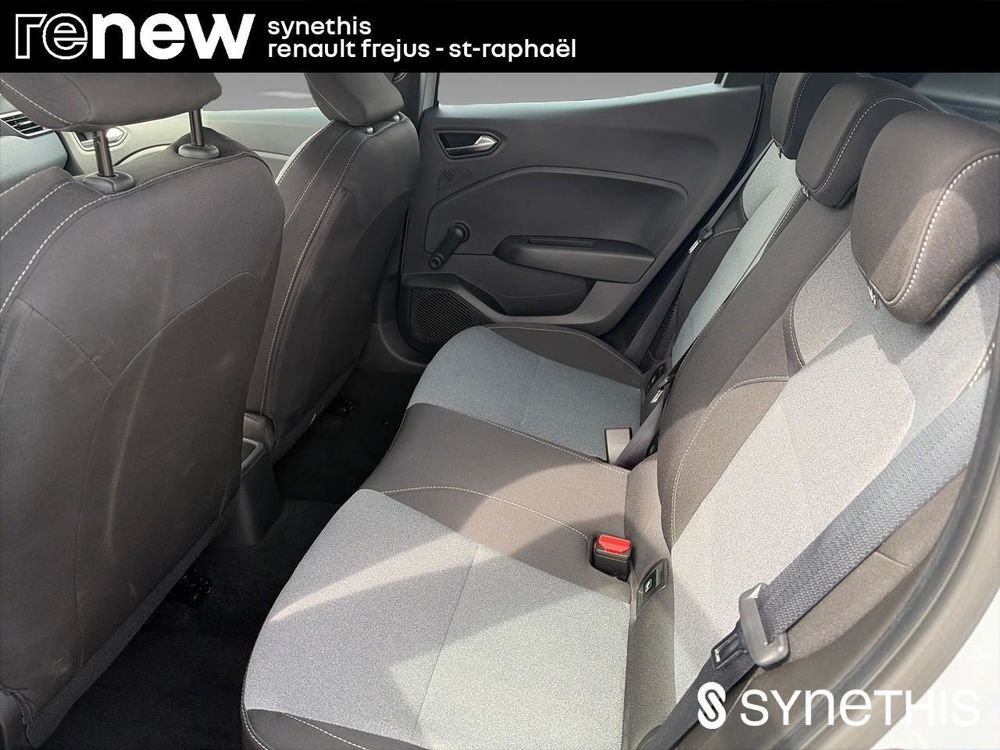 Clio V Clio E-Tech full hybrid 145 ch GSR2 Evolution 2024 occasion 83600 Fr&eacute;jus