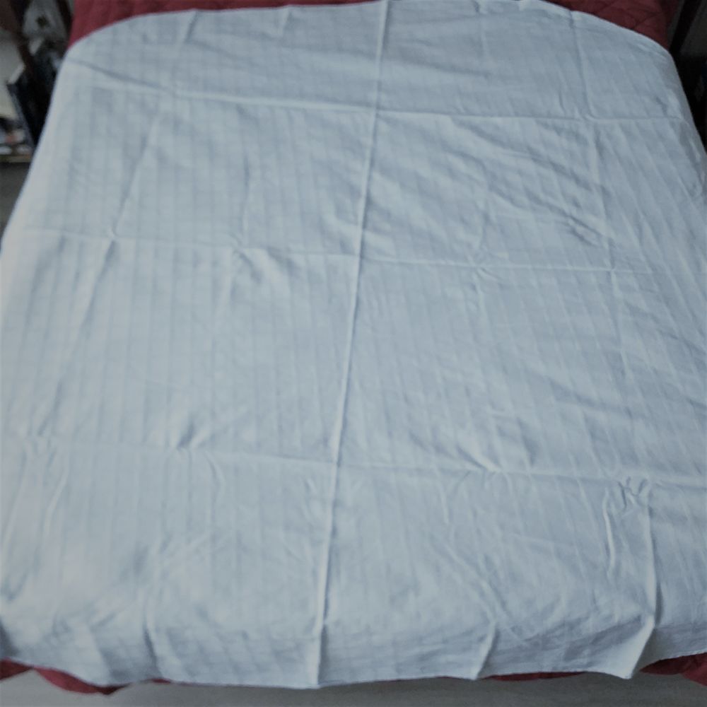 NAPPE ovale 175 cm x 194 cm, couleur bleu clair Décoration
