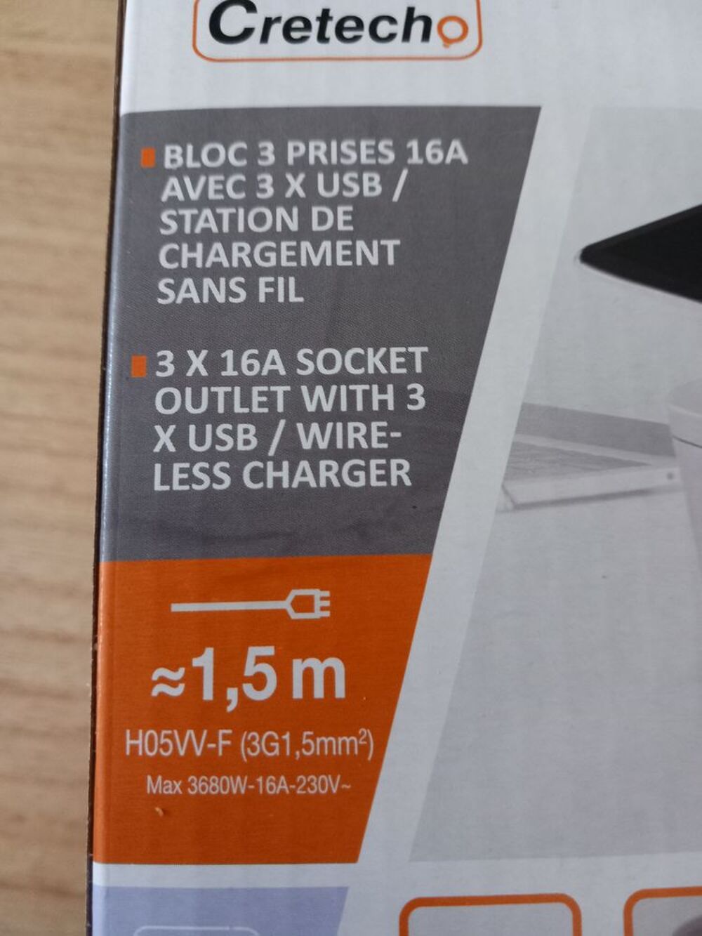 Bloc 3prises 16A / 3xusb / Station de chargement sans fil Bricolage
