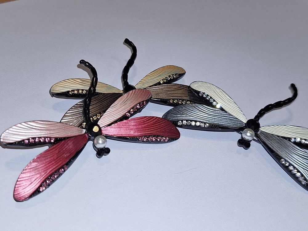 Broches libellules neuves Bijoux et montres