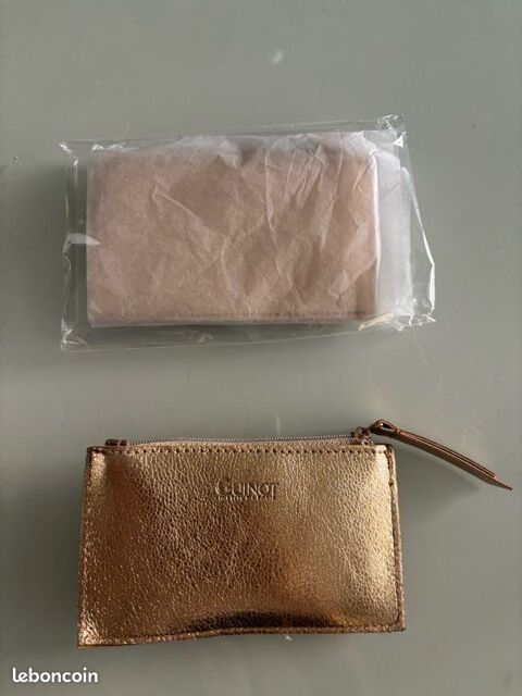 Petit porte-monnaie Guinot neuf sous emballage 5 Thoule-sur-Mer (06)