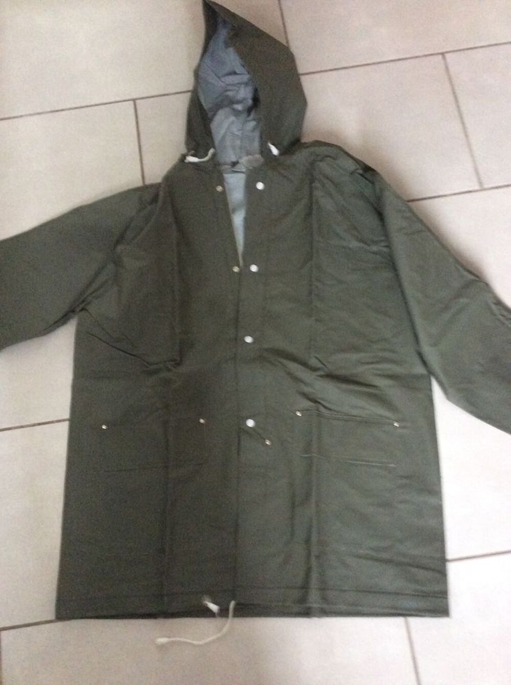 veste et pantalon de pluie Vêtements