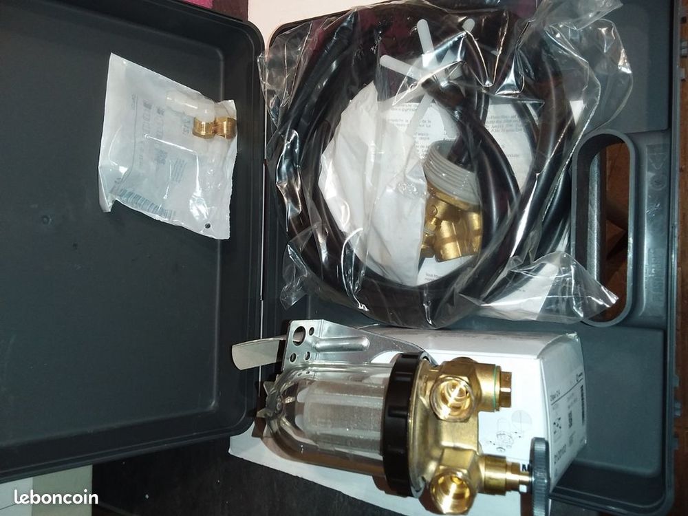 Coffret complet mazout &agrave; double conduite cuve plastique R&eacute;f Bricolage