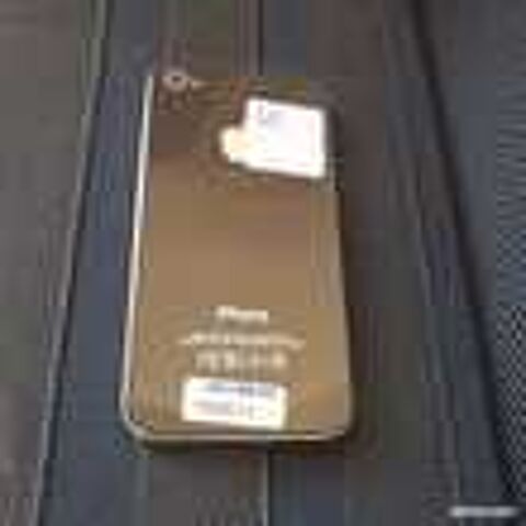 iphone 4 s Tlphones et tablettes
