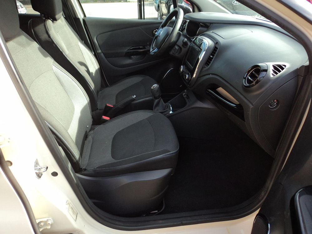 Captur dCi 90 Energy S&S eco&sup2; Intens 2014 occasion 78610 Le Perray-en-Yvelines